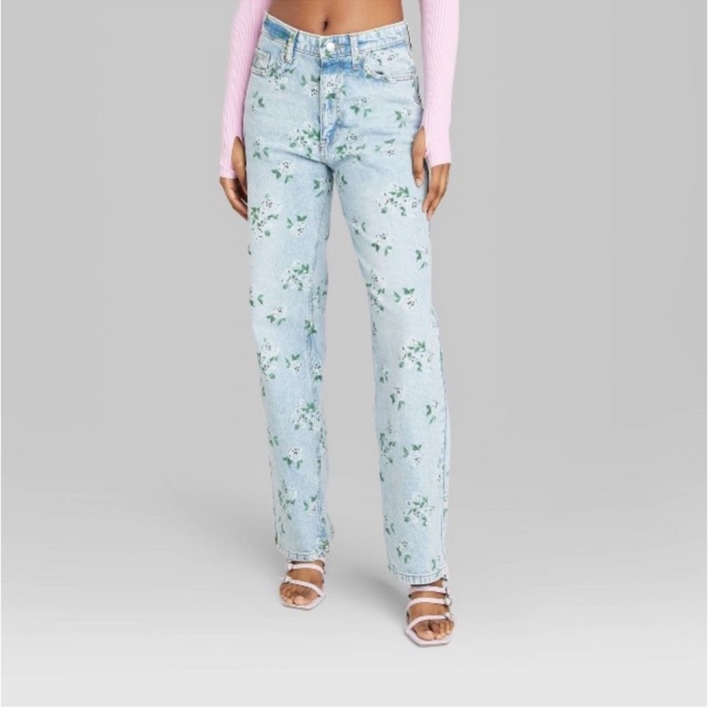 Women’s 90s Relaxed Straight Jeans- Size 6 - never worn!